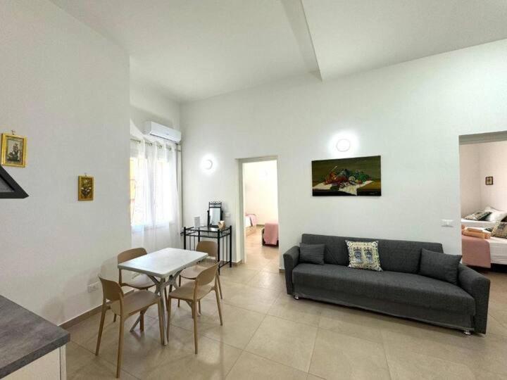 Отель Casa Ferrante Чинизи Экстерьер фото
